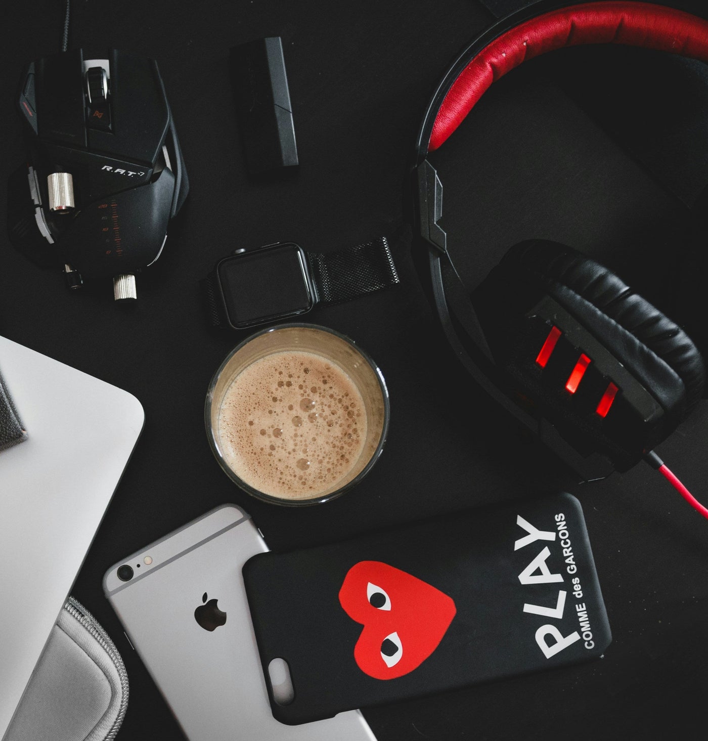 Smart Gadgets for the Modern Lifestyle